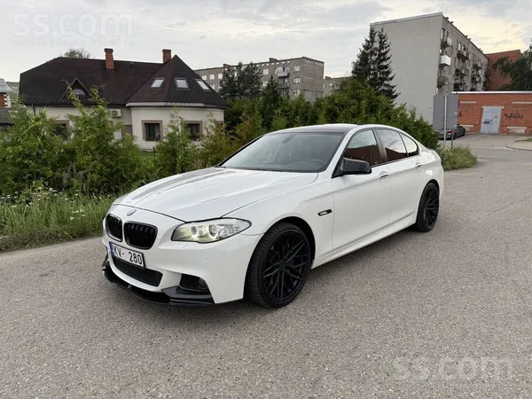 BMW 525 м пакет. Новое ТО, налог оплачен. В отличном техническом и визуально