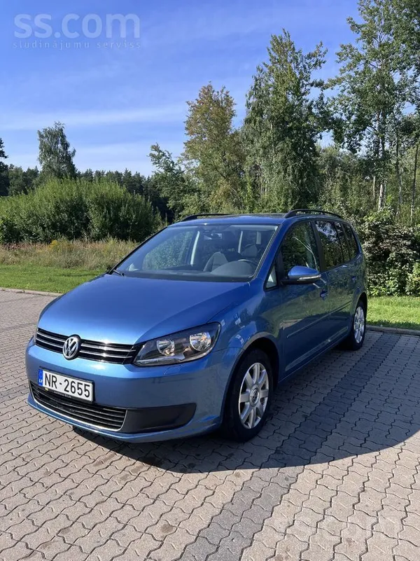 Volkswagen VW Touran 1, 6 dīzelis, 7 vietas, sēdies un brauc.