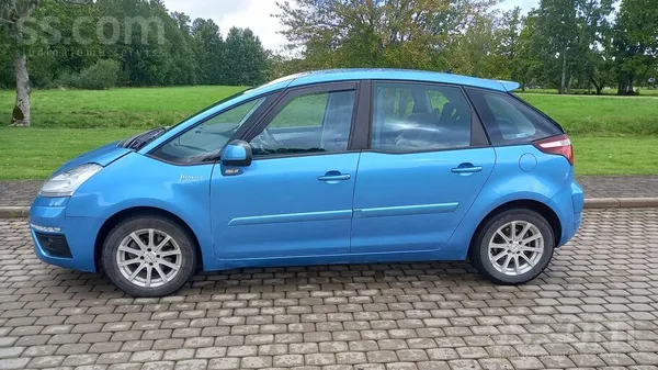 Citroen Pārdodu Citroen C4 Picasso.