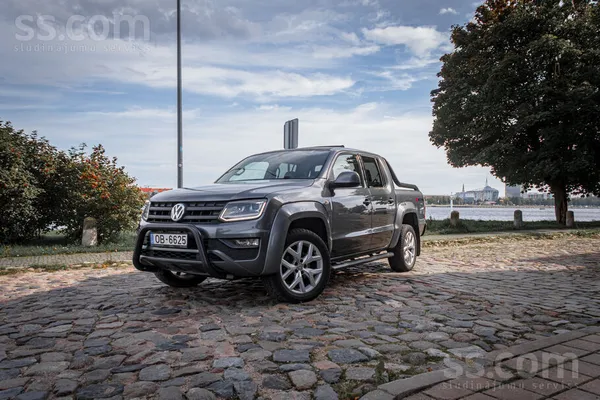 Volkswagen Uzņēmums pārdod VW Amarok pikapu, 2017. gada febru