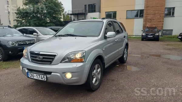 KIA Sorento - 1