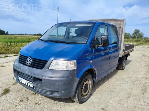 Volkswagen Transporter - 1