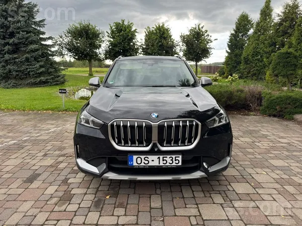 BMW X1 - 1