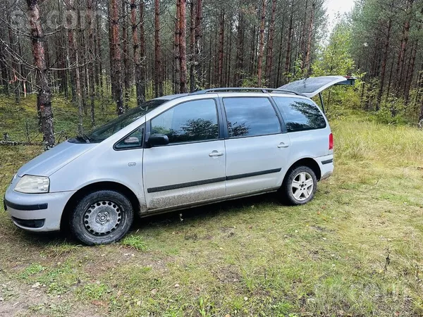 Volkswagen Pārdodam wv sharan. Auto ir labā stāvoklī. Tikko i