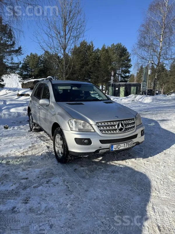 Pārdodu Mercedes-Benz ML 280, 2007 gada, automāts. 
Tehniskā skate līdz 08.