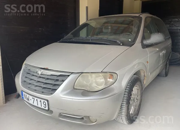 LV 20 gadus vienam saimniekam, divus gadus stāvējis, nav TA, motoram garšo e