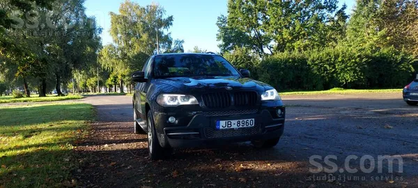 X5 3.0sd 210kw
Labā tehniskā stāvoklī bez rūsas. 
Dzinējs eļļu neēd. 
Sal
