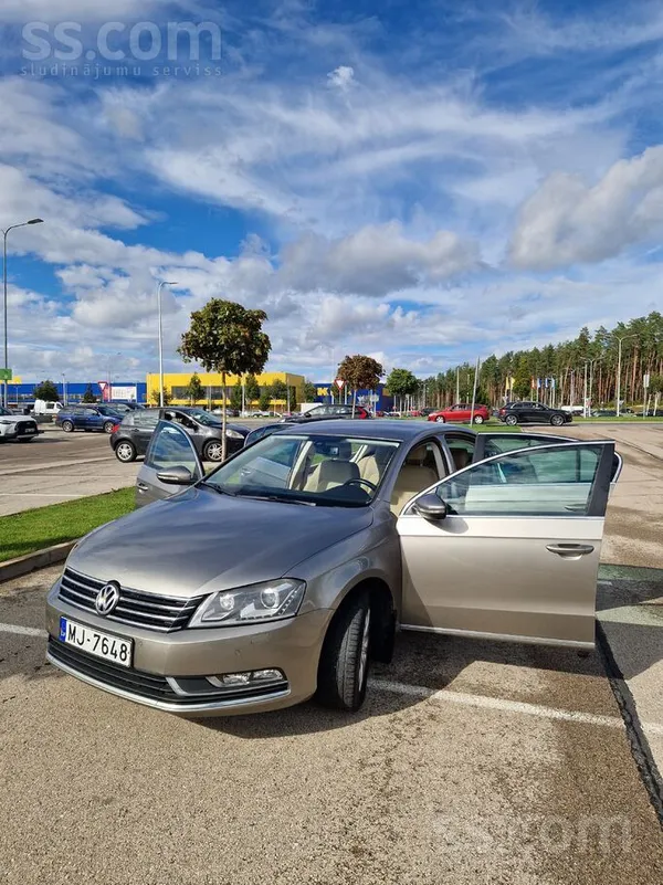 Volkswagen Продаю свою машину (хозяин; не перекуп, не автопла