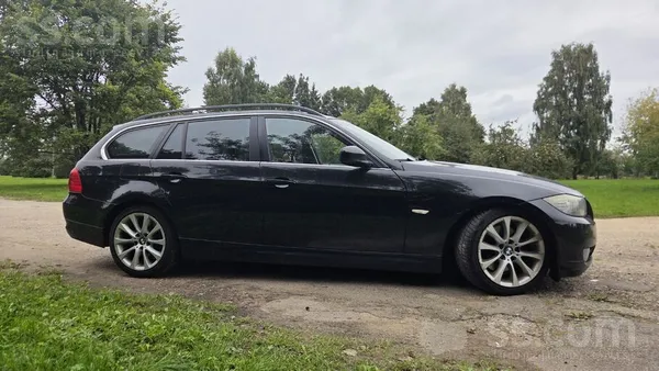 BMW E91 lci 325d ar M57 motoru un manuālo kārbu. Auto 