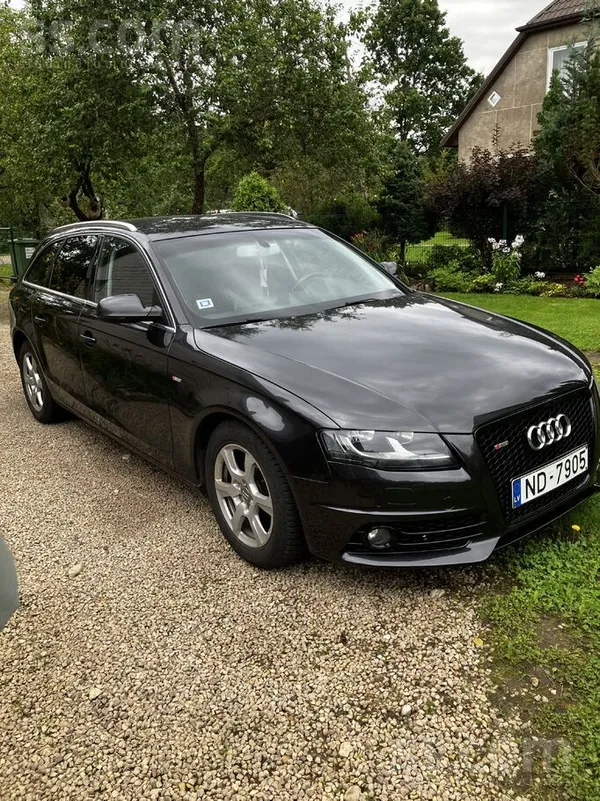 Audi A4 - 1
