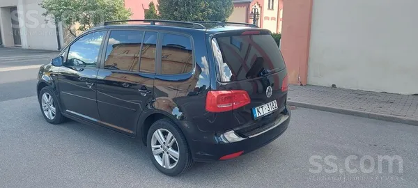 Volkswagen Pārdodu labu un ekonomisku ģimenes auto 4, 5-5, 5 
