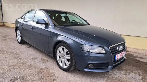 Audi A4 - 1
