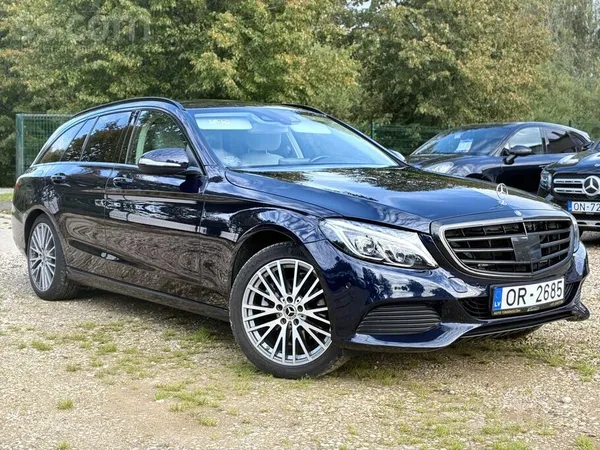 Mercedes Pārdod Mercedes C220 Bluetec Avantgarde 7 Gtronic 