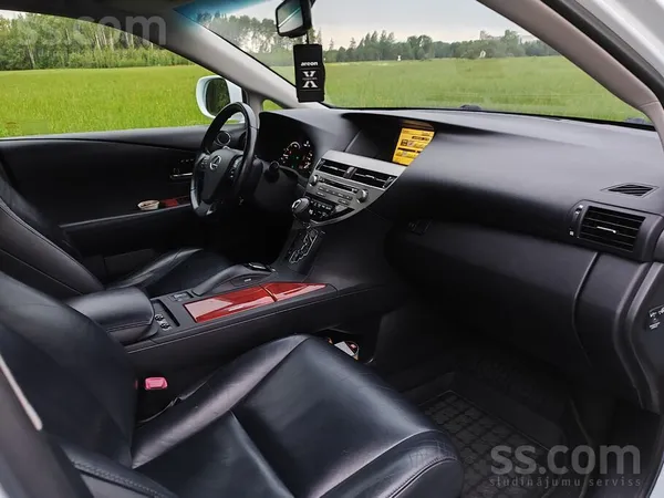 Lexus RX - 1