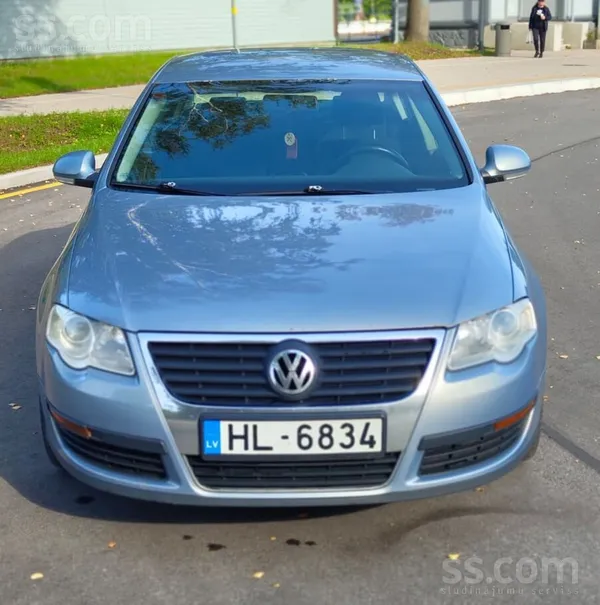 Volkswagen Passat (B6) 2010, 1.8 benzīns, Automāts, Sedans, Pelēks — Latvijā