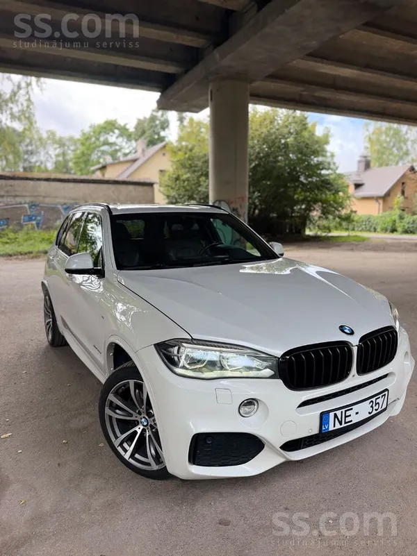 BMW X5 - 1