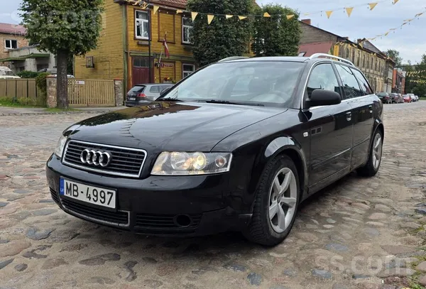 Audi A4 - 1