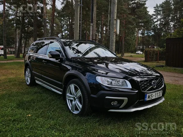 Volvo XC 70 - 1
