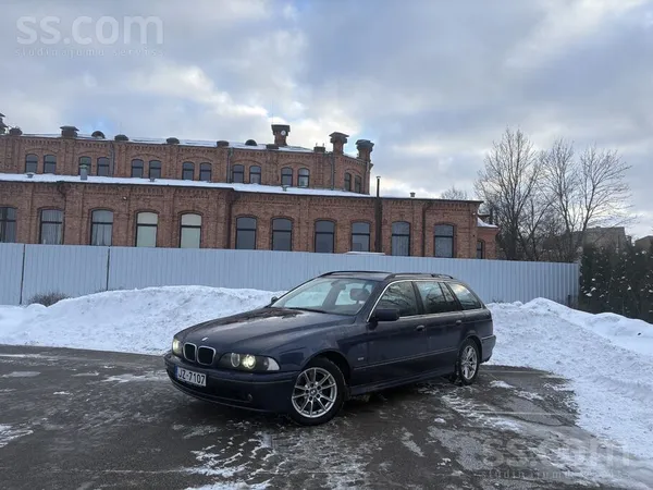 BMW 530