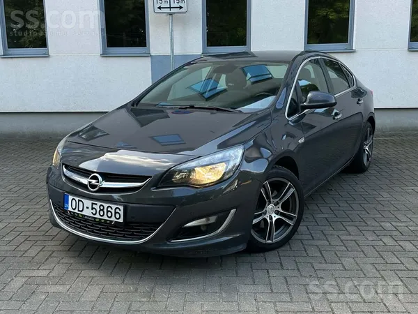 Opel Pārdošanā Opel Astra J Notchback 2013 , 1.7 eco fl