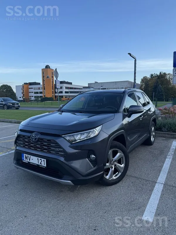 Toyota Rav4, 2.5 Hybrid, "Luxury Plus" komplektācijā. Nākamās apskates datum