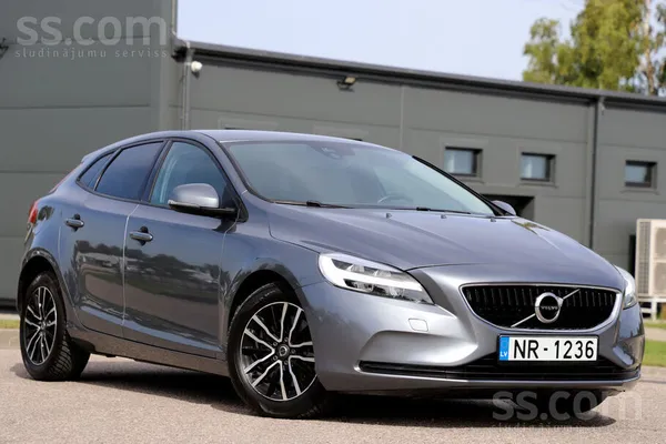 Volvo Pārdod ļoti labu Volvo V40.