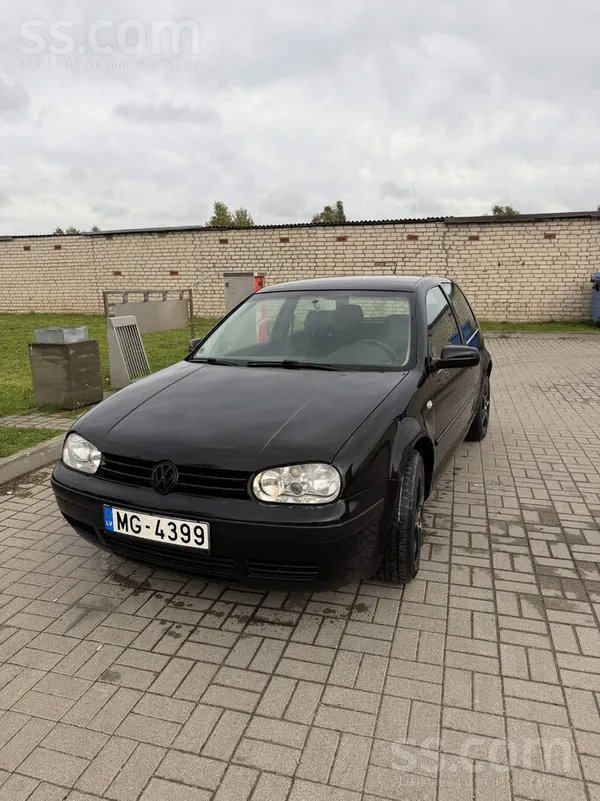 Volkswagen Golf 4 - 1