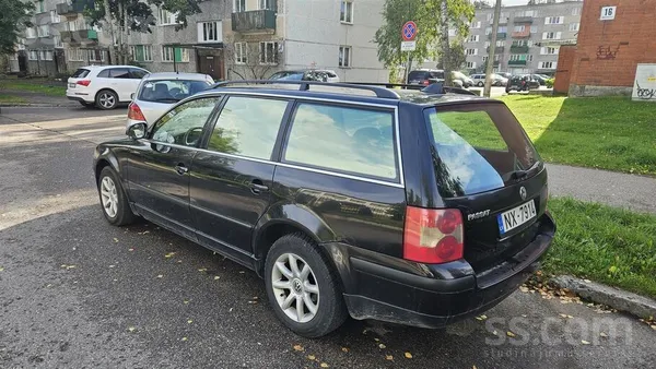 Volkswagen Passat (B5) - 1