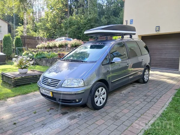 Volkswagen Pārdodu Volkswagen Sharan 2009.gads 2.0Tdi 103kw, 