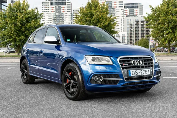 Audi Q5 - 1
