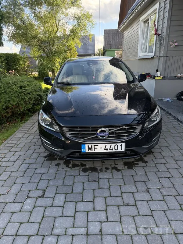 Volvo Volvo S60 2.0D 140 kW, 2015. gads, 2015. gada dece