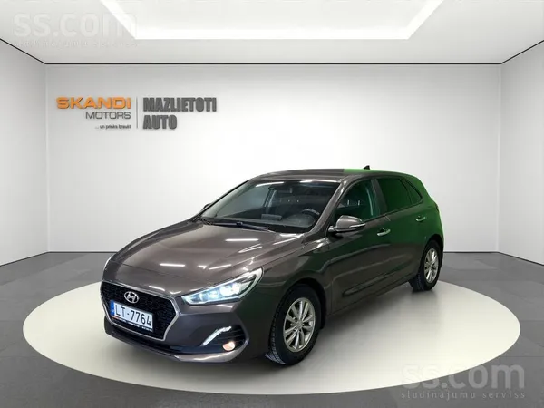 Hyundai Hyundai I30, Comfort komplektācija ar 1.4 Benzīna 