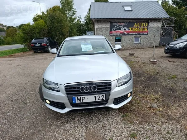 Audi A4 - 1