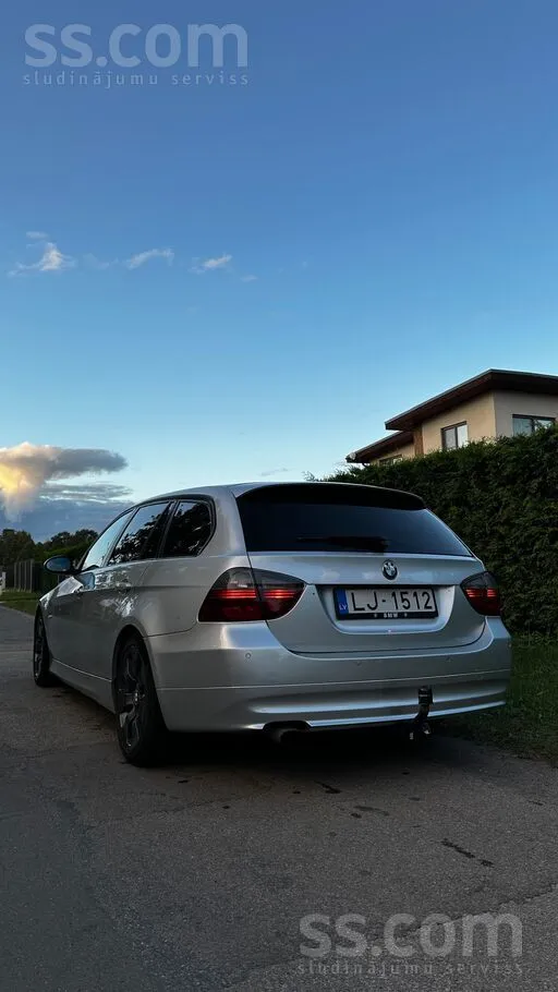 BMW 320 - 1