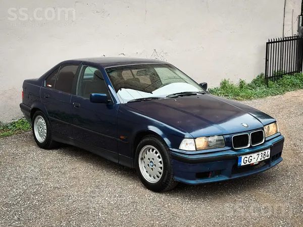 BMW 318 - 1