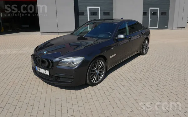 BMW 740 - 1