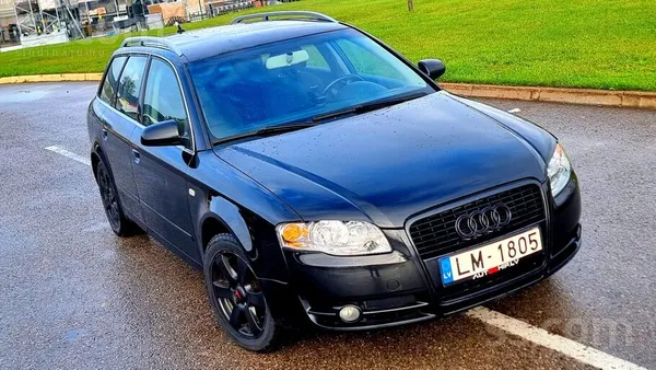 Audi A4 - 1