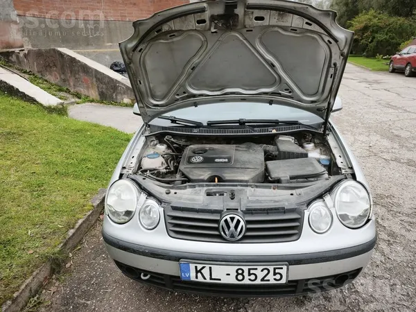 Volkswagen Polo - 1