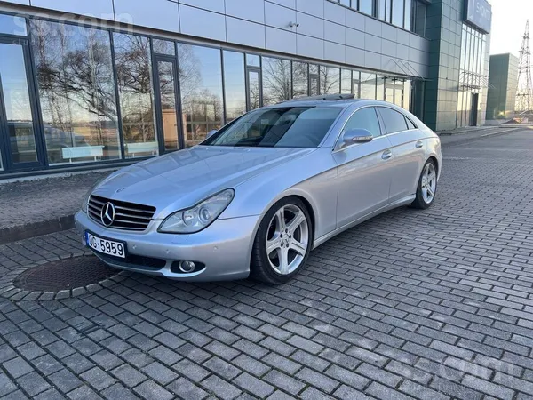 Pārdodu Mercedes-Benz E320 Cdi, 2007. gads

Kopts un labi uzturēts auto ar