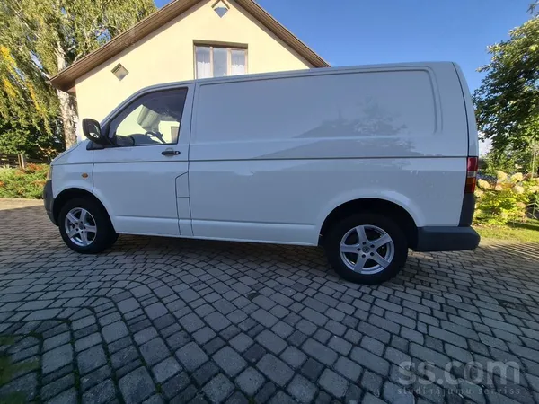 Volkswagen T5 - 1