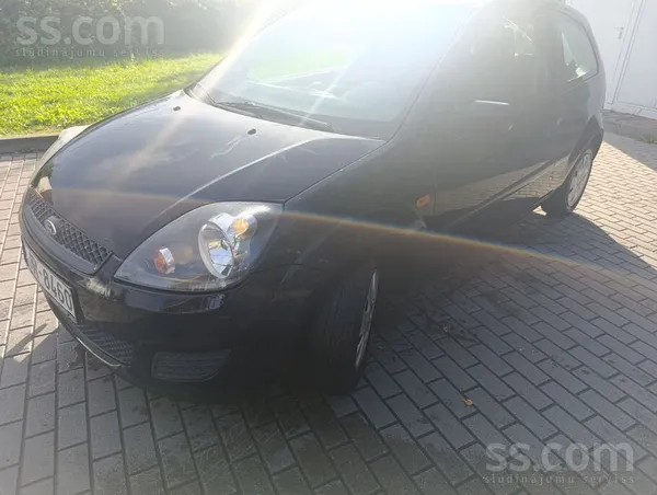 Ford Fiesta - 1
