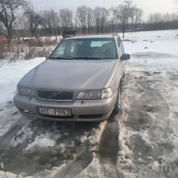 Volvo V70