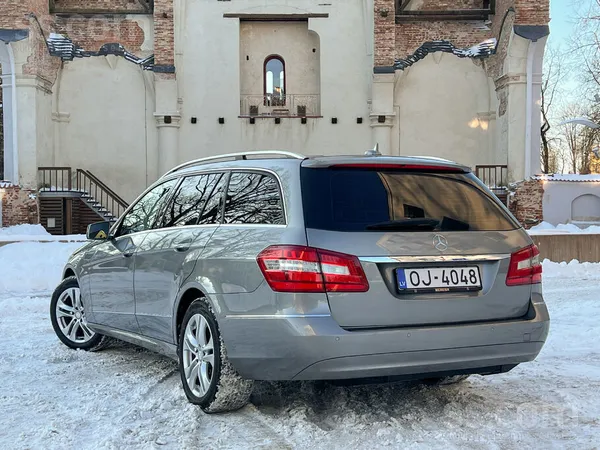 No Vācijas. Avantgarde. Mercedes E200Cdi Estate (S212) ar veco labo 2, 1 dīz