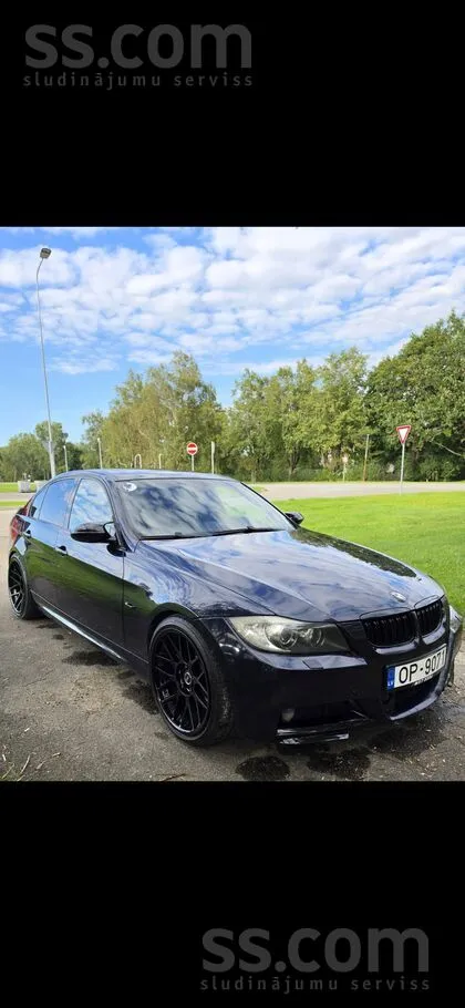 BMW 335 - 1
