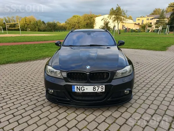 BMW Pārdodu BMW e91, 2010. gada 320 dīzeli ar 130kw dz