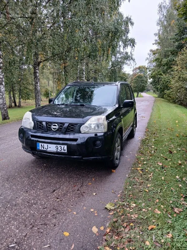 Nissan X-Trail - 1