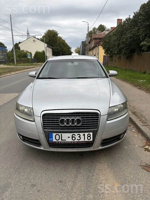Audi A6 - 1