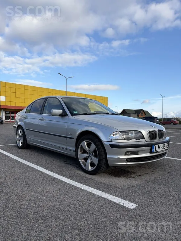 BMW 320 1998, 2.0 benzīns, Manuāls, Sedans, Pelēks — Latvijā