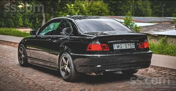 BMW 320 - 1