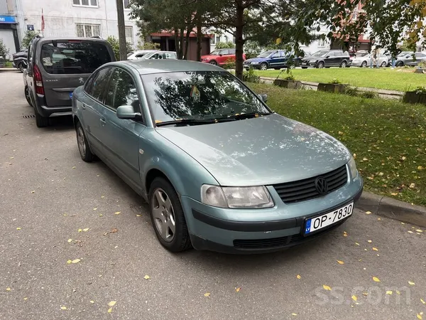 Volkswagen 66kw, čipots. Atlīmējušies griesti. Vietām rūsa, a